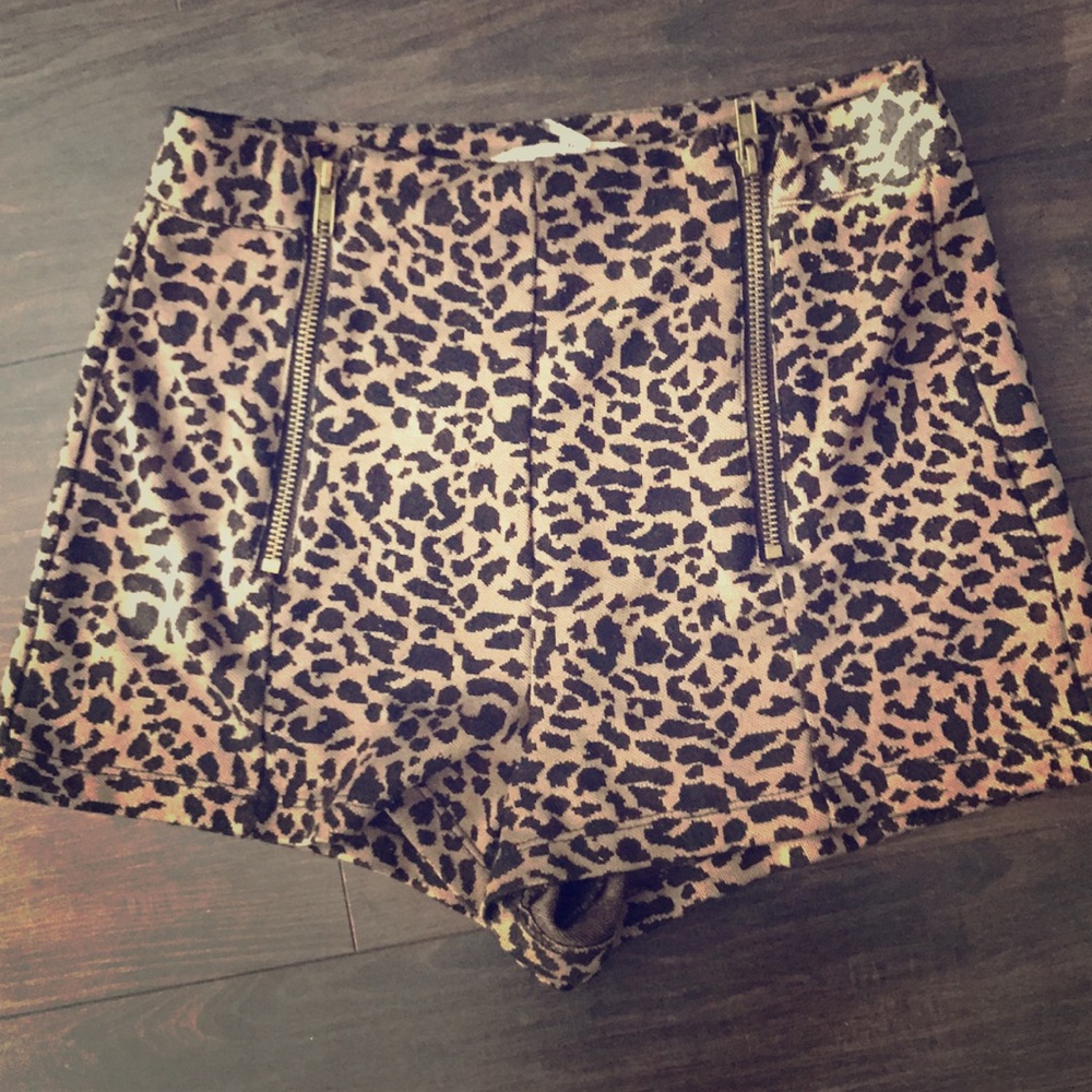Urban Outfitters High Waist shorts